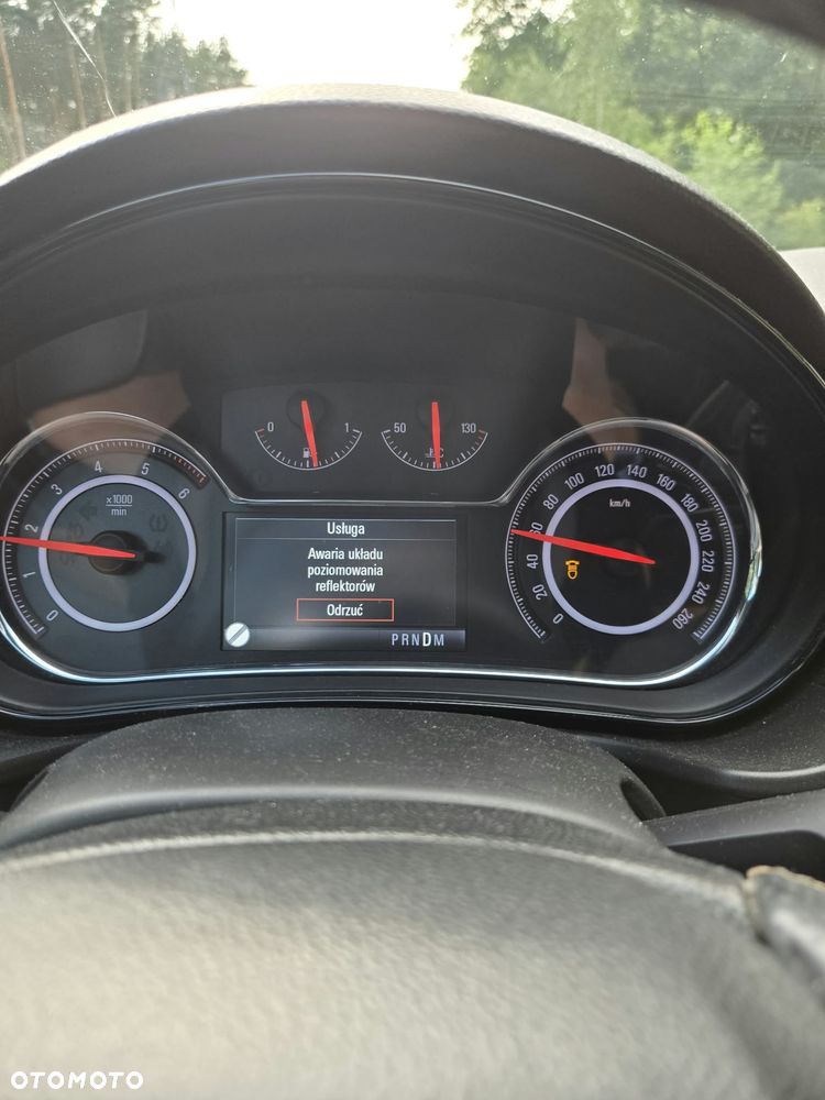 Opel Insignia - 24