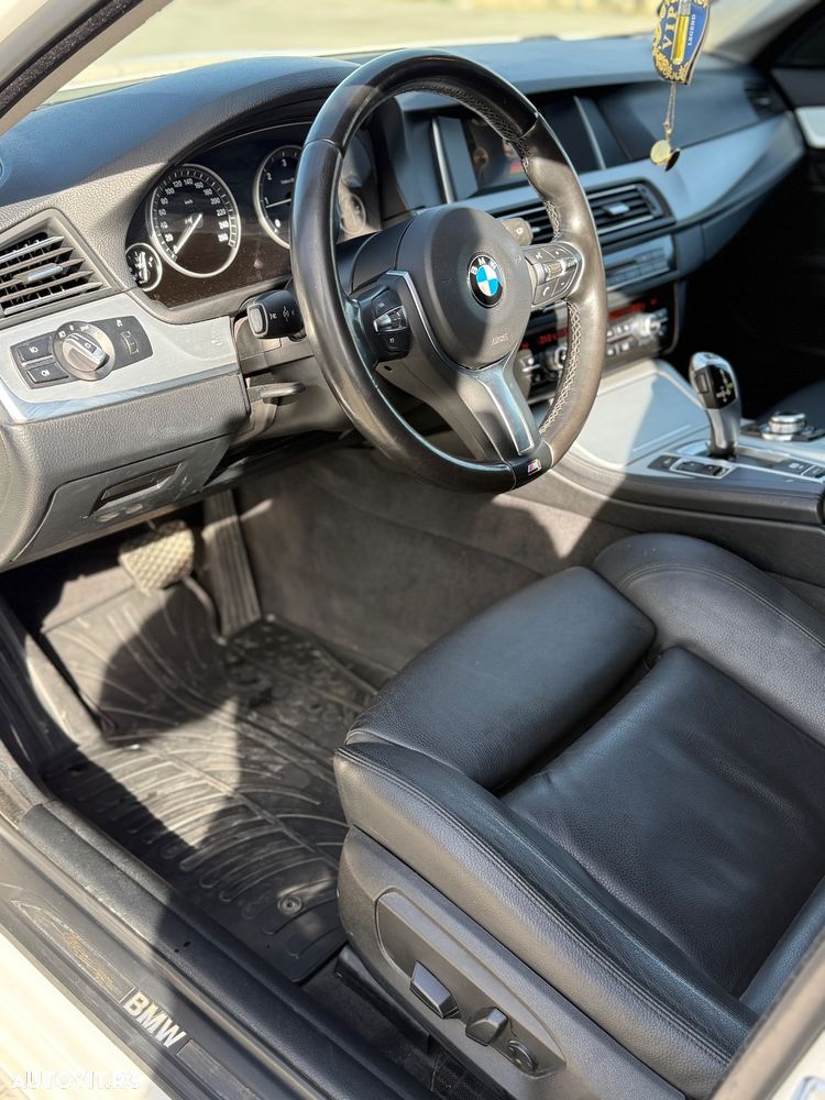BMW Seria 5 520d - 5