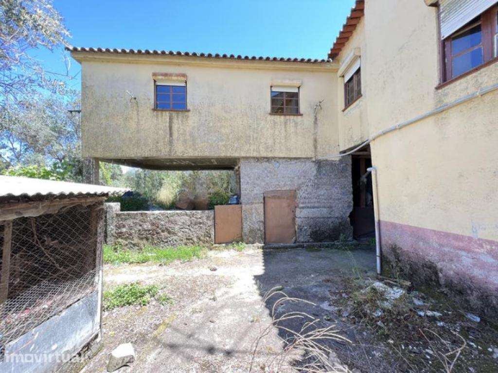 Moradia Geminada T4 - Gouveia - Grande imagem: 4/5