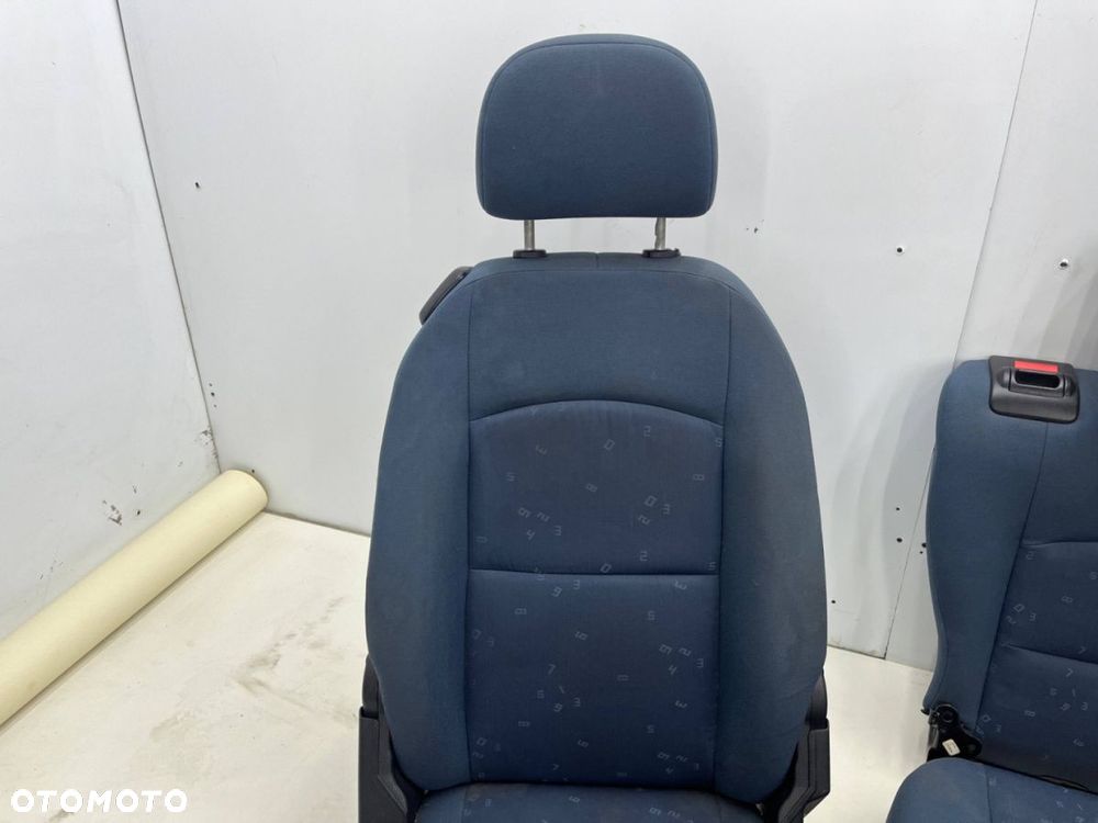 Fotele Mazda 2 I DY 02-07r. kanapa tylna KOMPLET do wyczyszczenia DG4 - 3