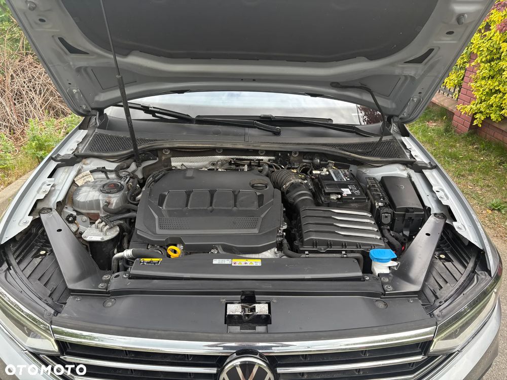 Volkswagen Passat 2.0 TDI EVO Elegance DSG - 22