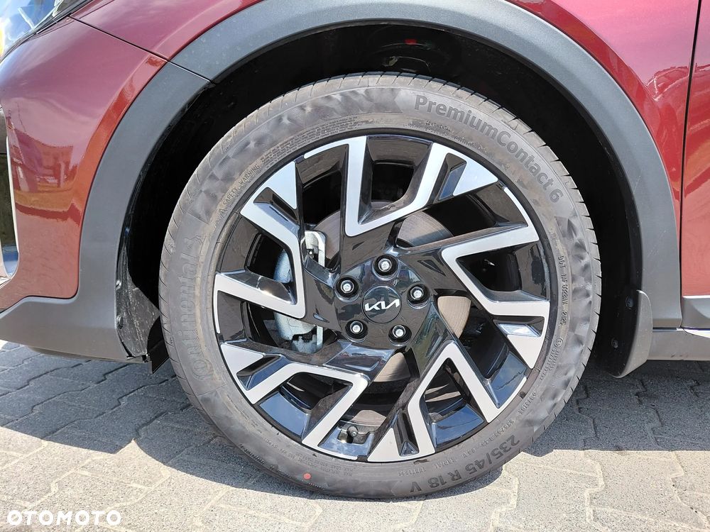 Kia XCeed - 25