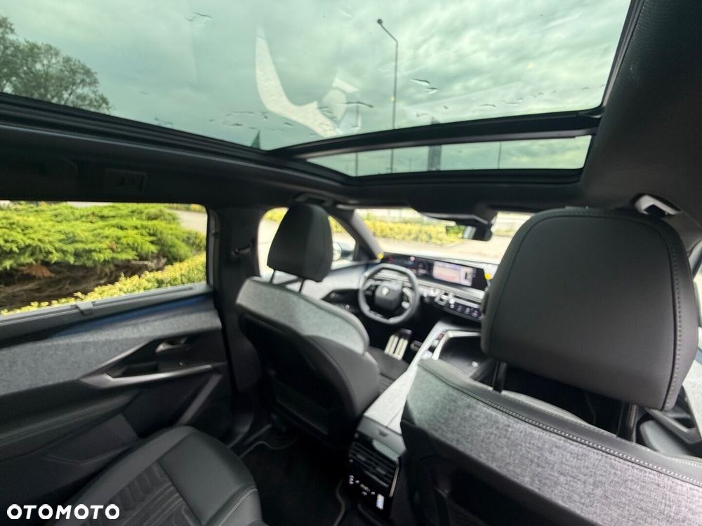 Peugeot 5008 - 11