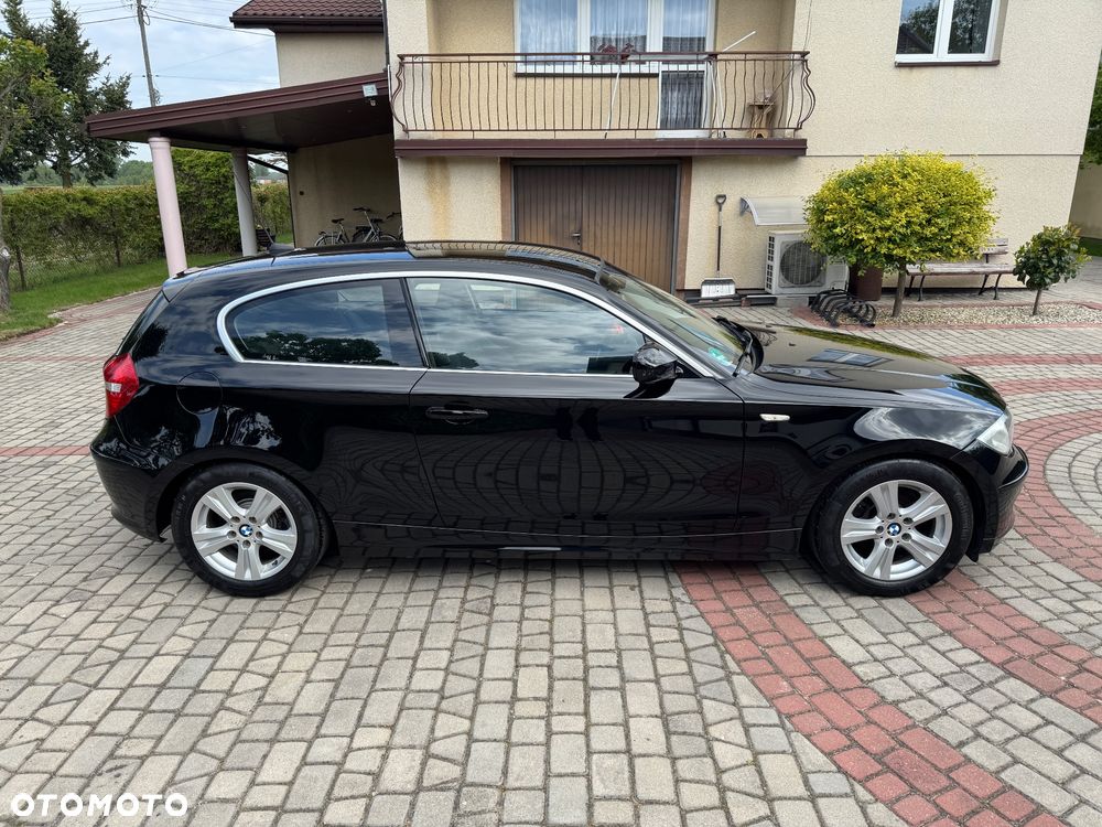 BMW Seria 1 118d - 4