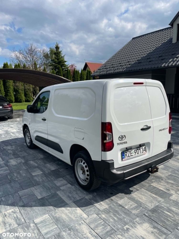 Toyota Proace City - 4