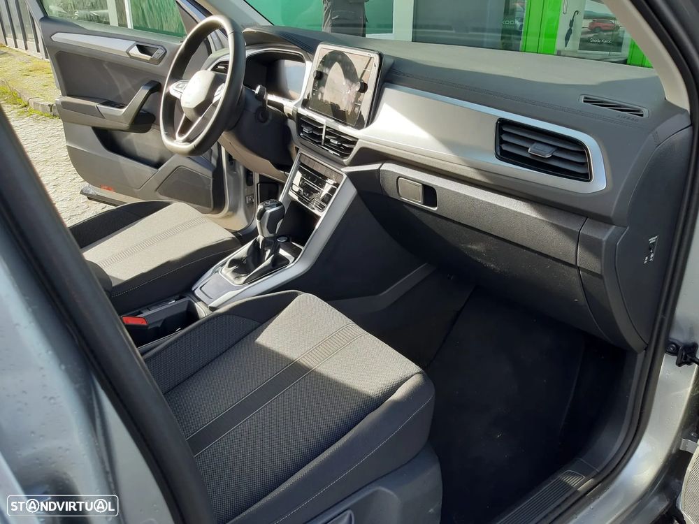 VW T-Roc 1.5 TSI Urban DSG - 10