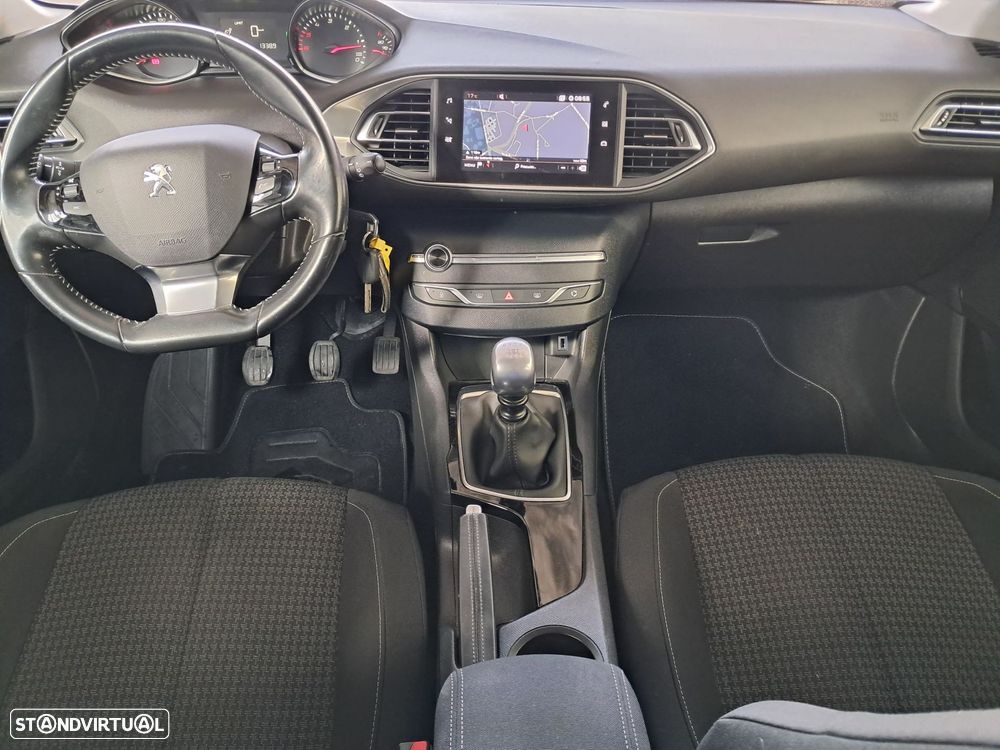 Peugeot 308 1.6 BlueHDi Active - 11