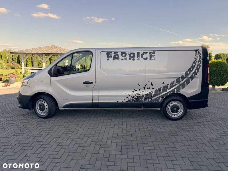 Renault TRAFIC - 2
