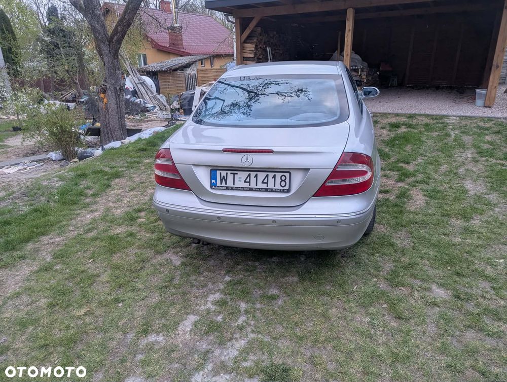 Mercedes-Benz CLK 270 CDI Avantgarde - 3