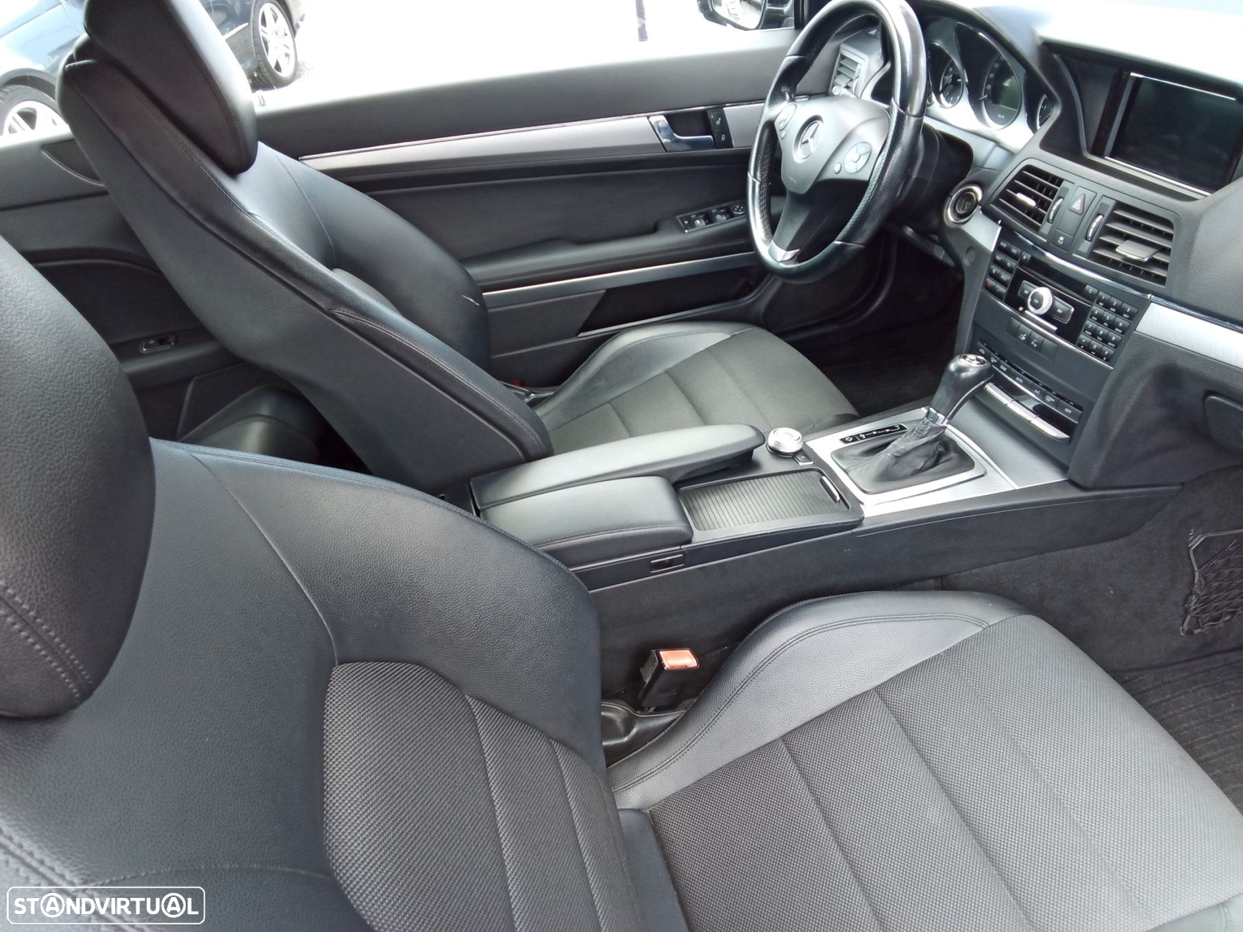 Mercedes-Benz E 250 CDi Avantgarde BlueEfficiency Auto. - 21