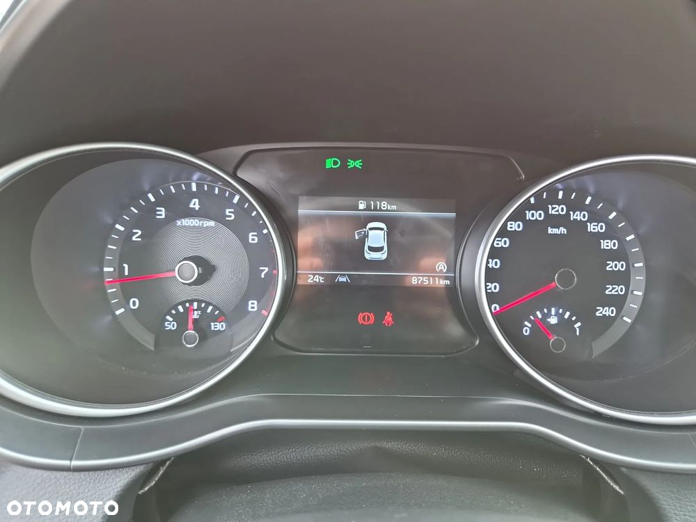 Kia XCeed 1.5 T-GDI M - 13