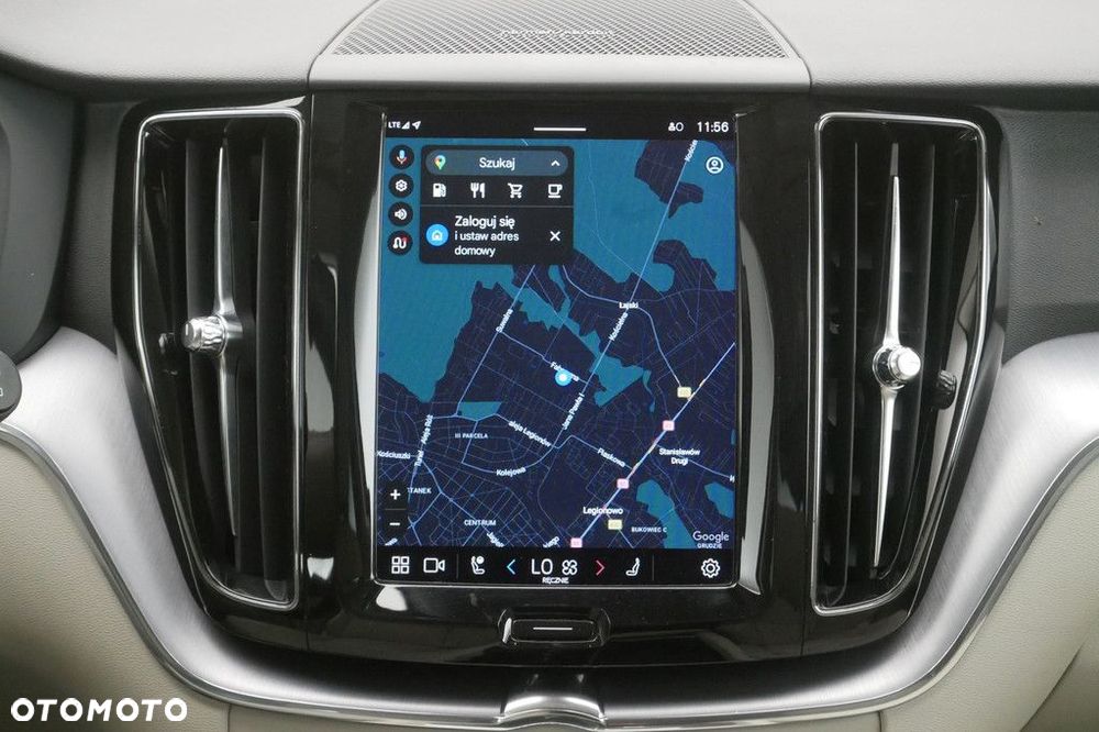 Volvo XC 60 - 25