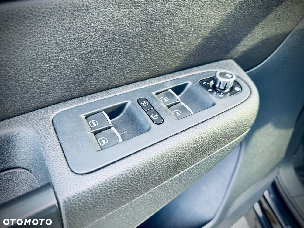 Volkswagen Sharan 1.4 TSI BlueMotion Technology Highline - 16