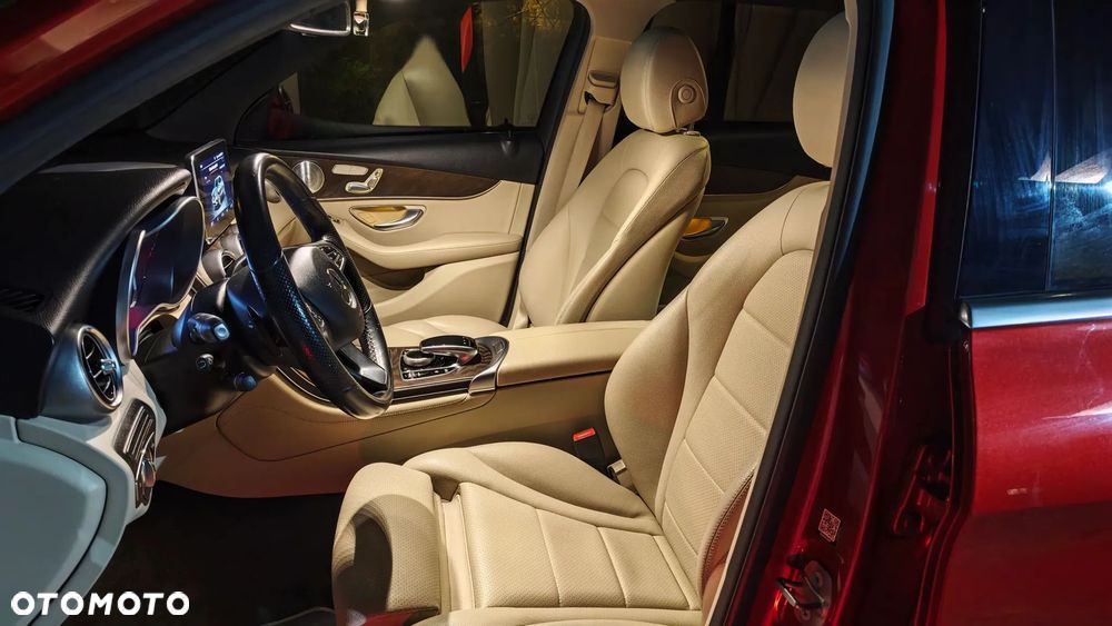 Mercedes-Benz GLC 300 4-Matic - 22