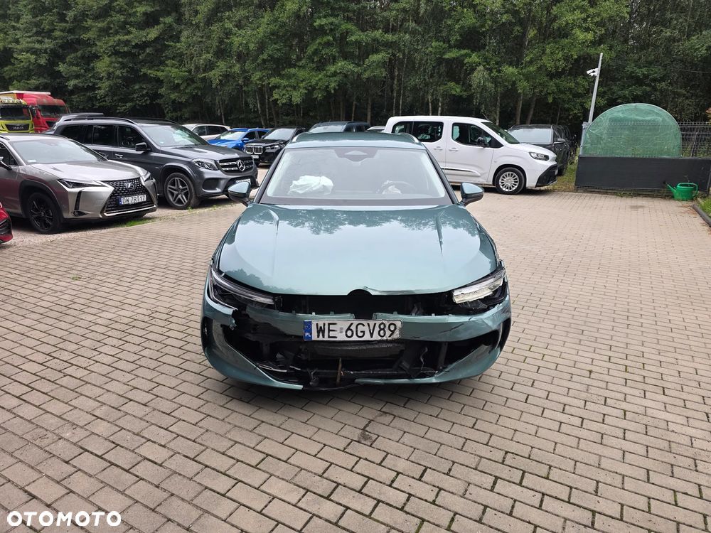 Volkswagen Passat - 3