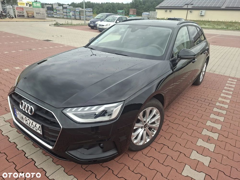 Audi A4 Avant 35 TFSI S tronic S line - 1