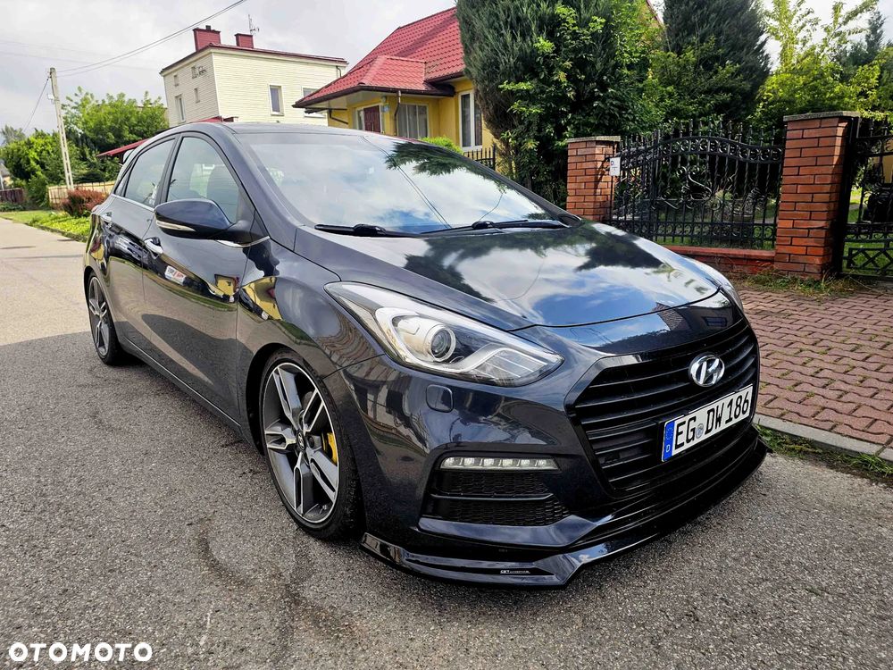 Hyundai i30 1.6 T GDI Turbo - 4