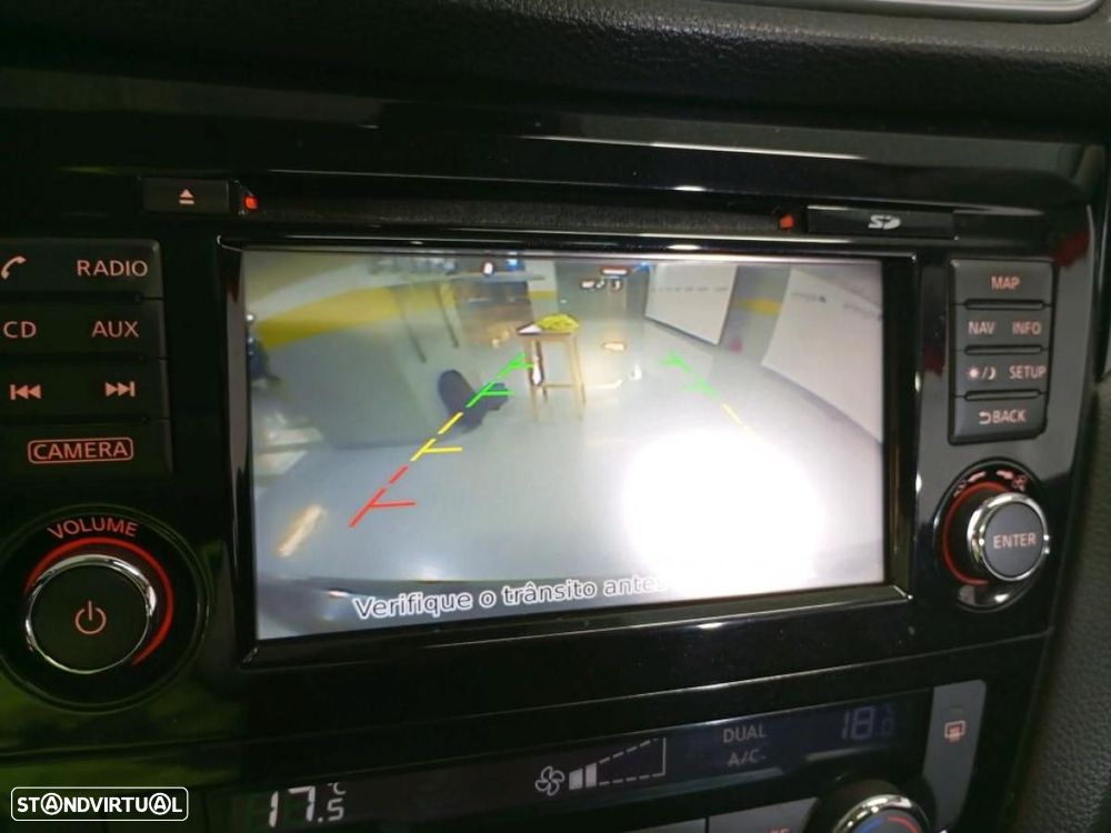 Nissan Qashqai 1.5 dCi N-Connecta Business - 6