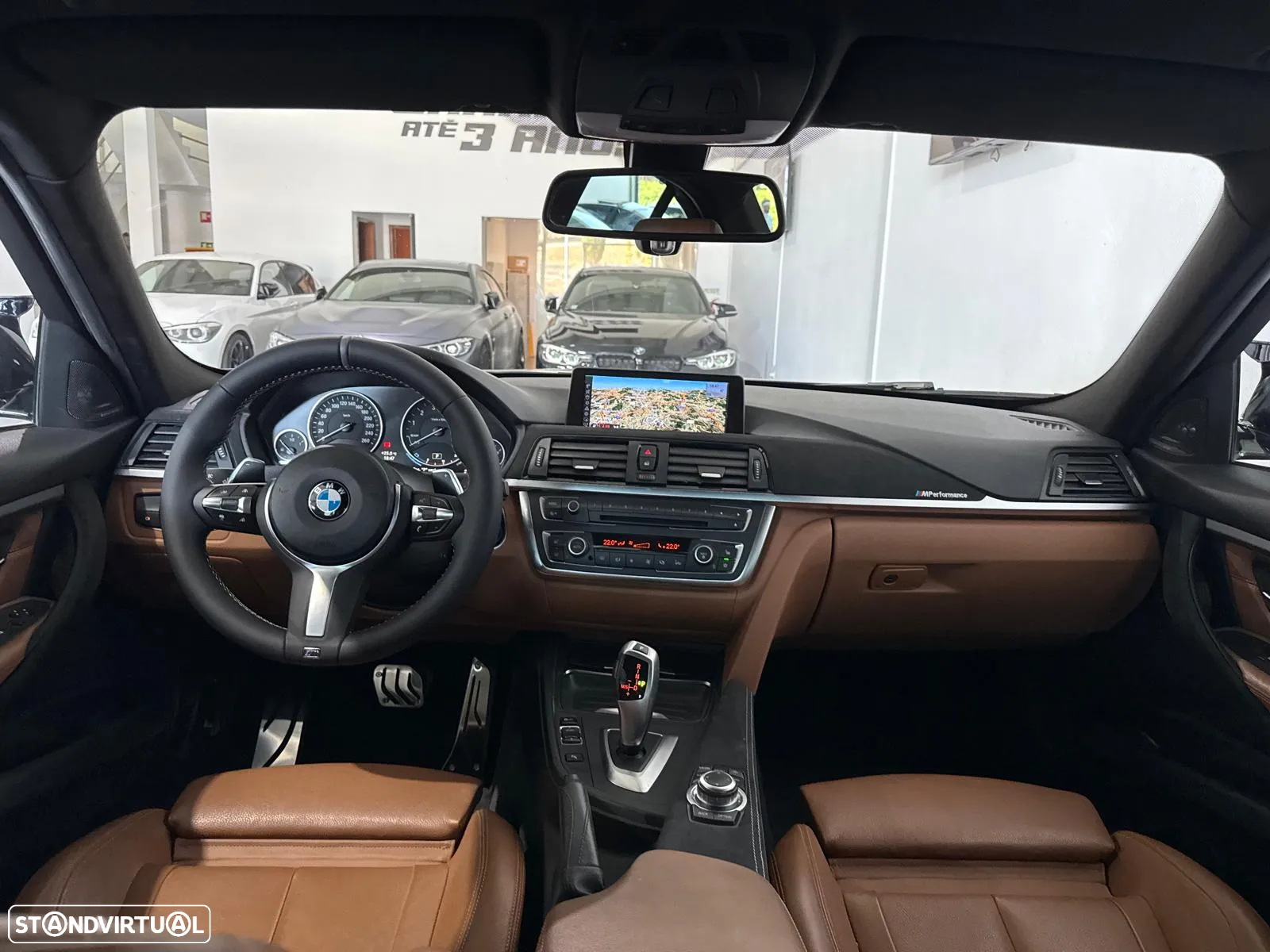 BMW 328 i Auto Pack M - 36