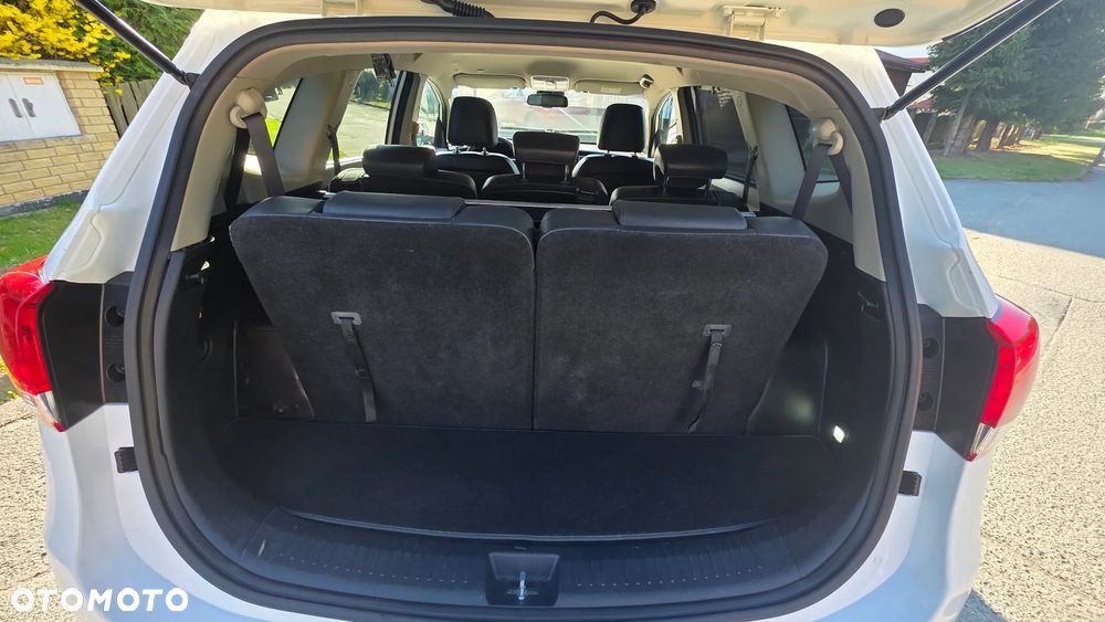 Kia Carens 1.7 CRDi Spirit - 16