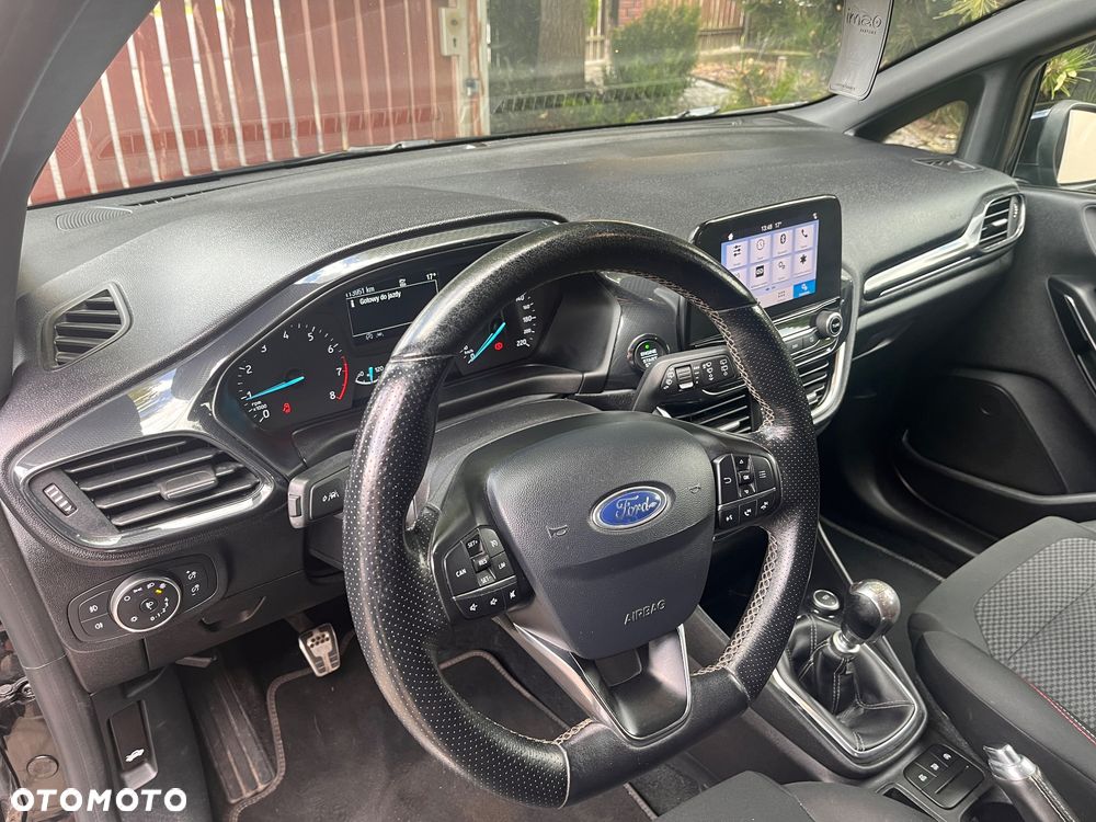 Ford Fiesta 1.0 EcoBoost S&S ST-LINE - 24