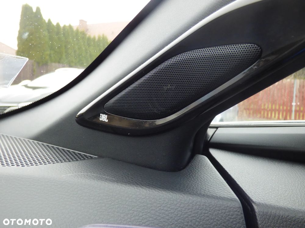 Toyota C-HR Style Selection - 23