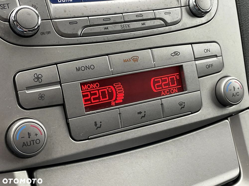 Ford S-Max 2.0 TDCi Trend - 31