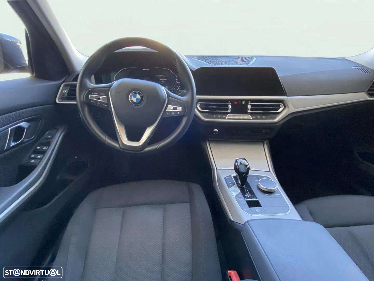 BMW 330 e Touring Line Sport Auto - 6