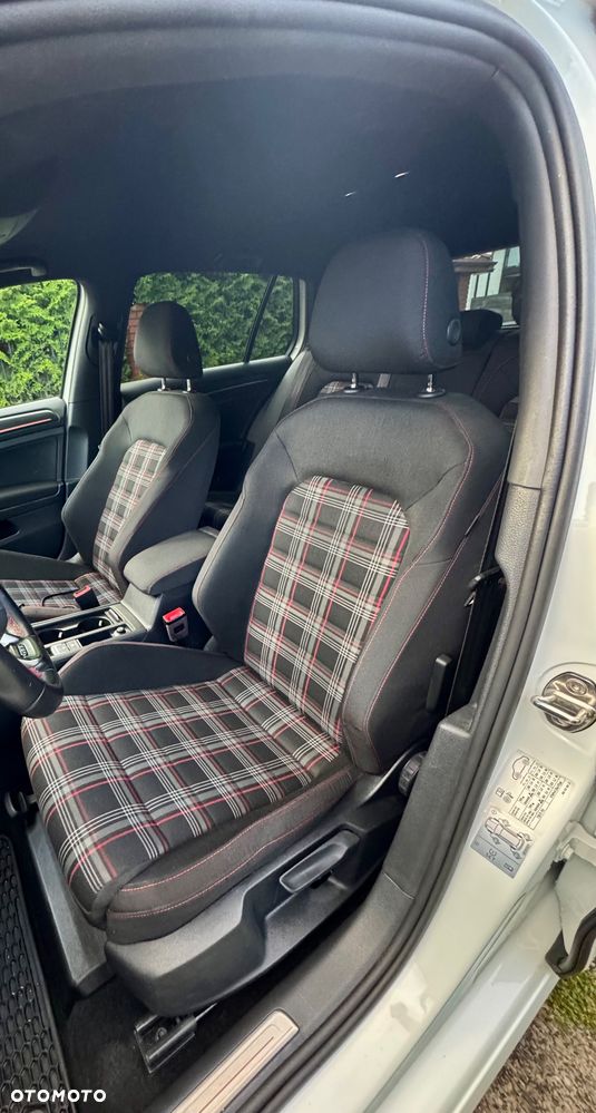 Volkswagen Golf 2.0 TSI BMT GTI Performance DSG - 14