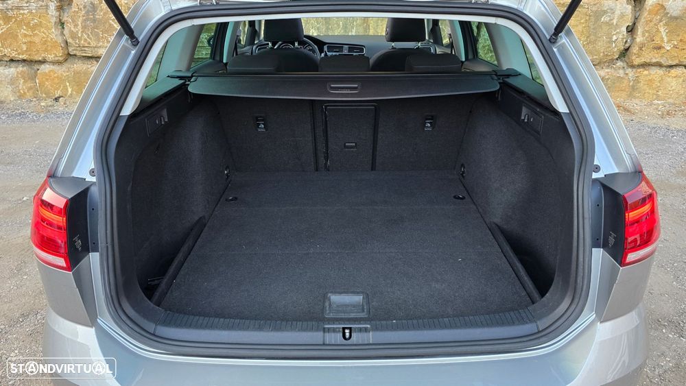 VW Golf Variant 1.6 TDi SCR IQ.DRIVE - 58