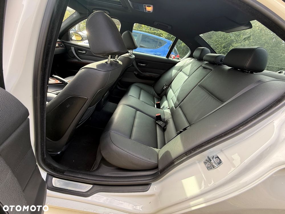 BMW Seria 3 - 14