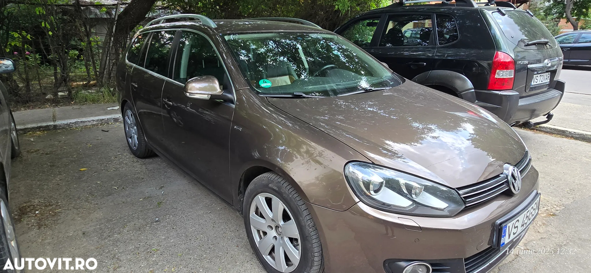 Volkswagen Golf 2.0 TDI DPF Highline - 3