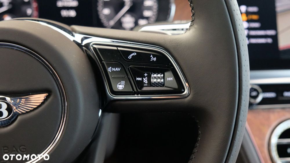 Bentley Continental GT - 24