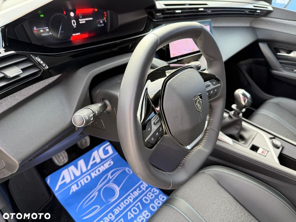 Peugeot 308 1.2 PureTech Allure S&S - 16