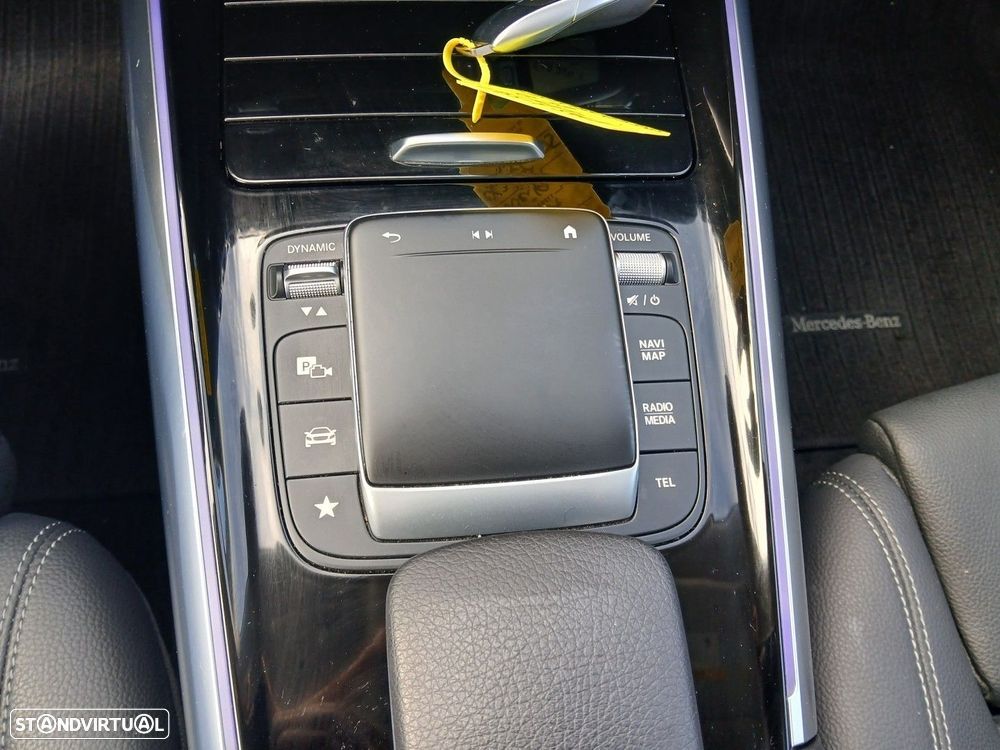 Mercedes-Benz GLA 250 e 8G-DCT - 30