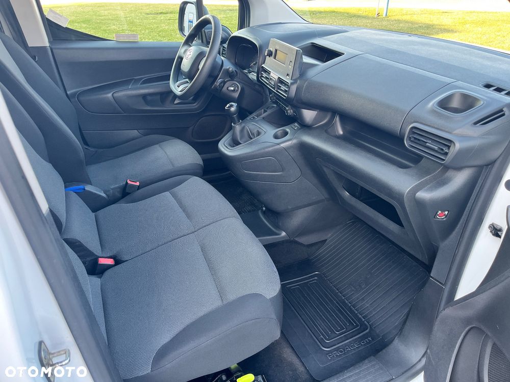 Toyota ProAce City Long Active 1,5 CRD - 5