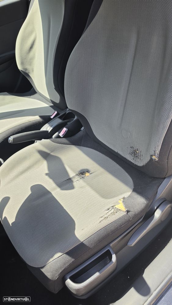 Citroën C4 - 13