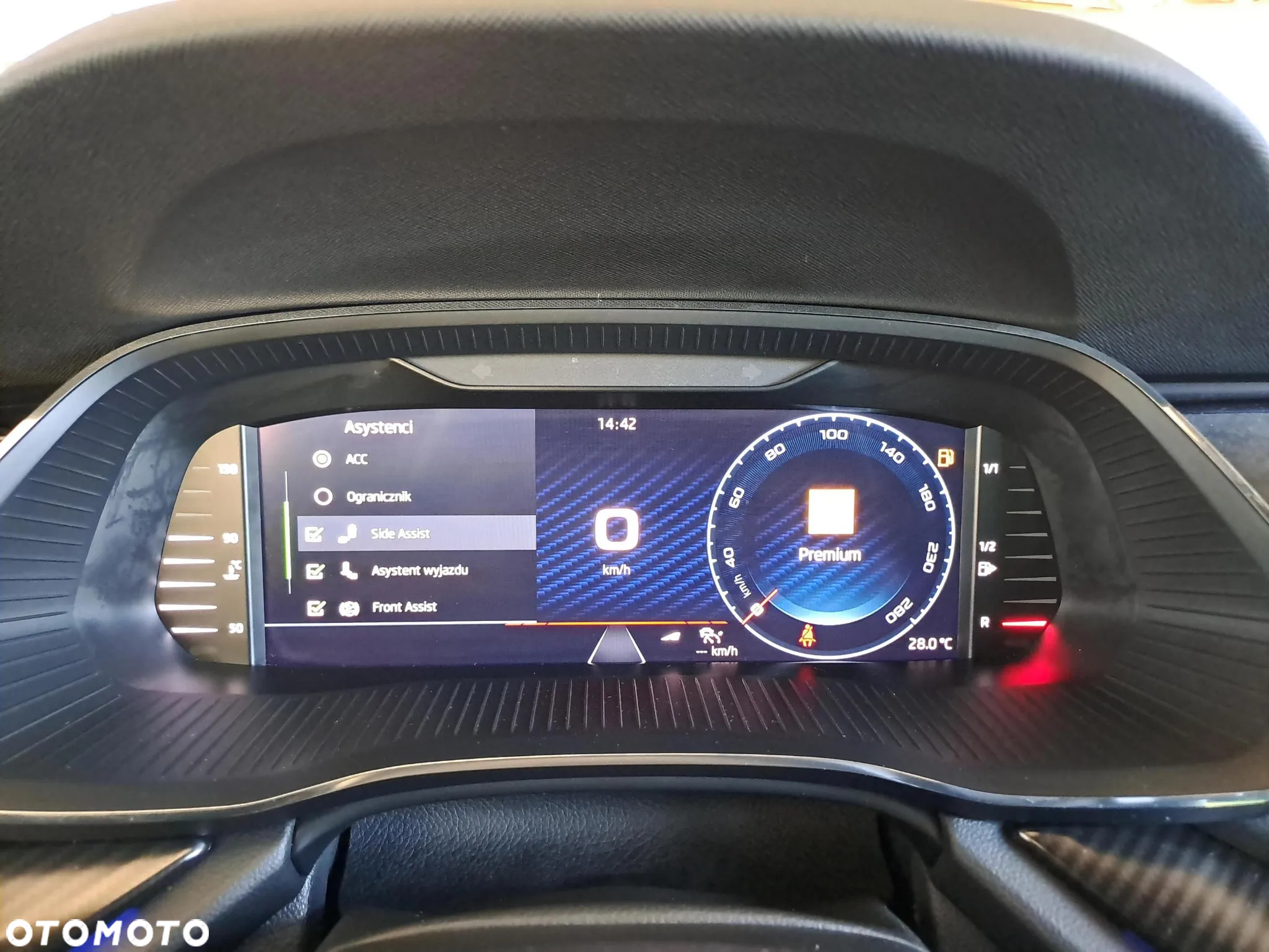 Skoda Octavia 2.0 TSI RS DSG - 14