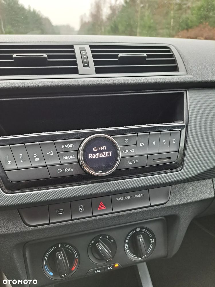 Skoda Fabia 1.0 MPI Cool Edition - 14