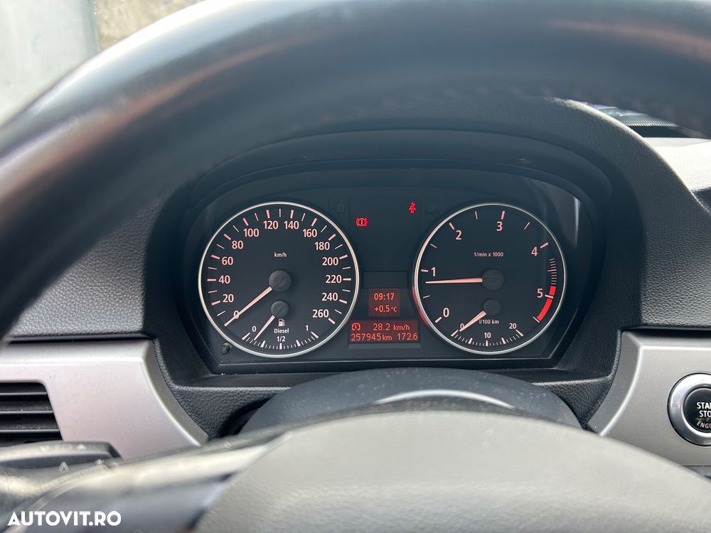 BMW Seria 3 320d DPF - 6