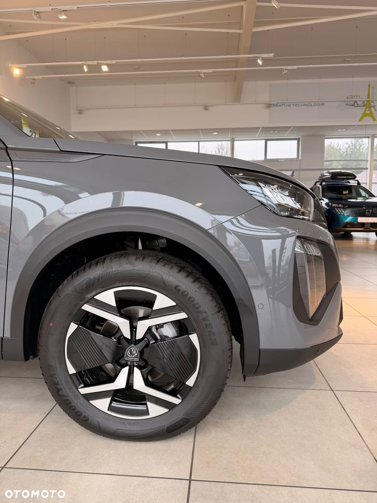 Peugeot 2008 1.2 PureTech Allure S&S EAT8 - 9