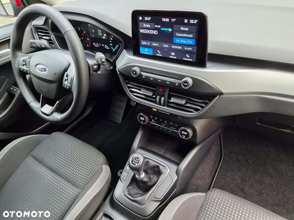 Ford Focus 1.5 EcoBlue Start-Stopp-System COOL&CONNECT - 14