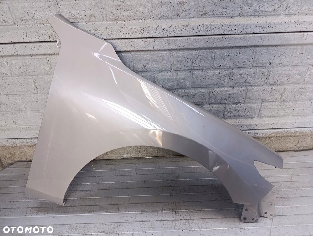 Mazda Iii 3 2019 -2024 Hb Błotnik Prawy Przedni Oryginał - 1