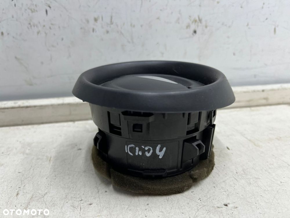 Kratka nawiewu Renault Clio 4 IV 12-20r. kratka nadmuchu deski wnętrza 08239-006 - 3
