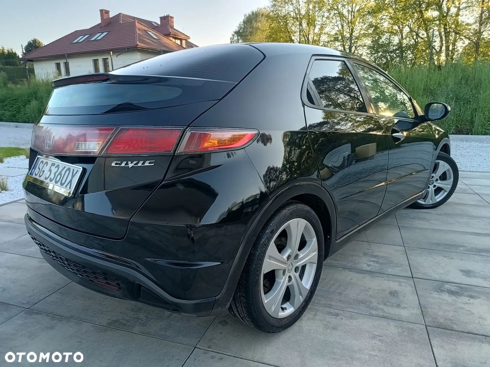 Honda Civic 1.4 Comfort - 26