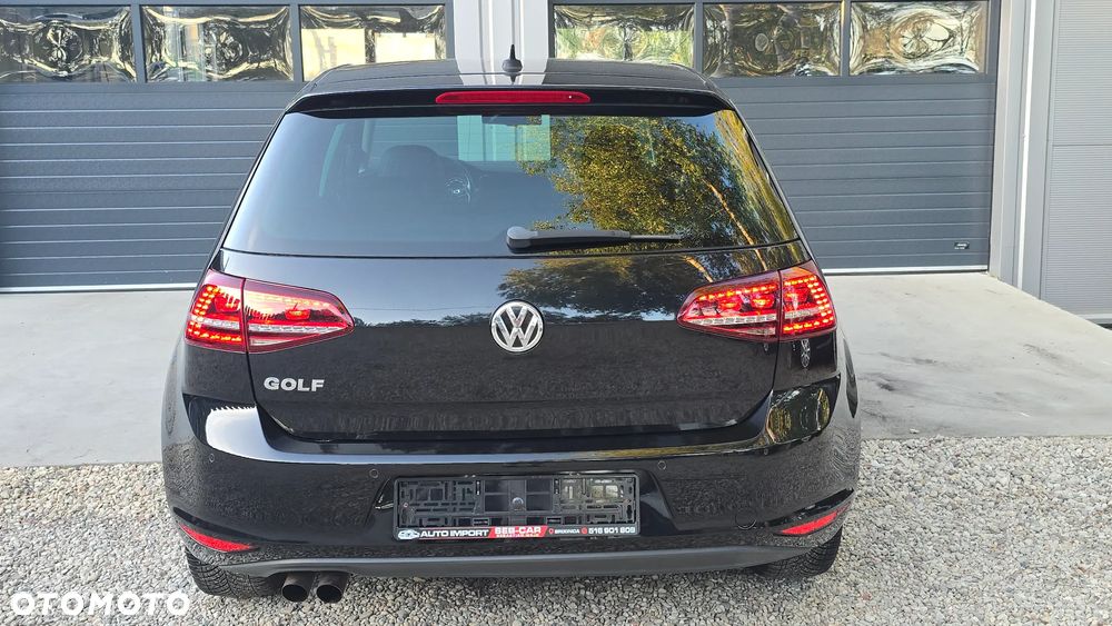 Volkswagen Golf 1.4 TSI BMT Highline - 15