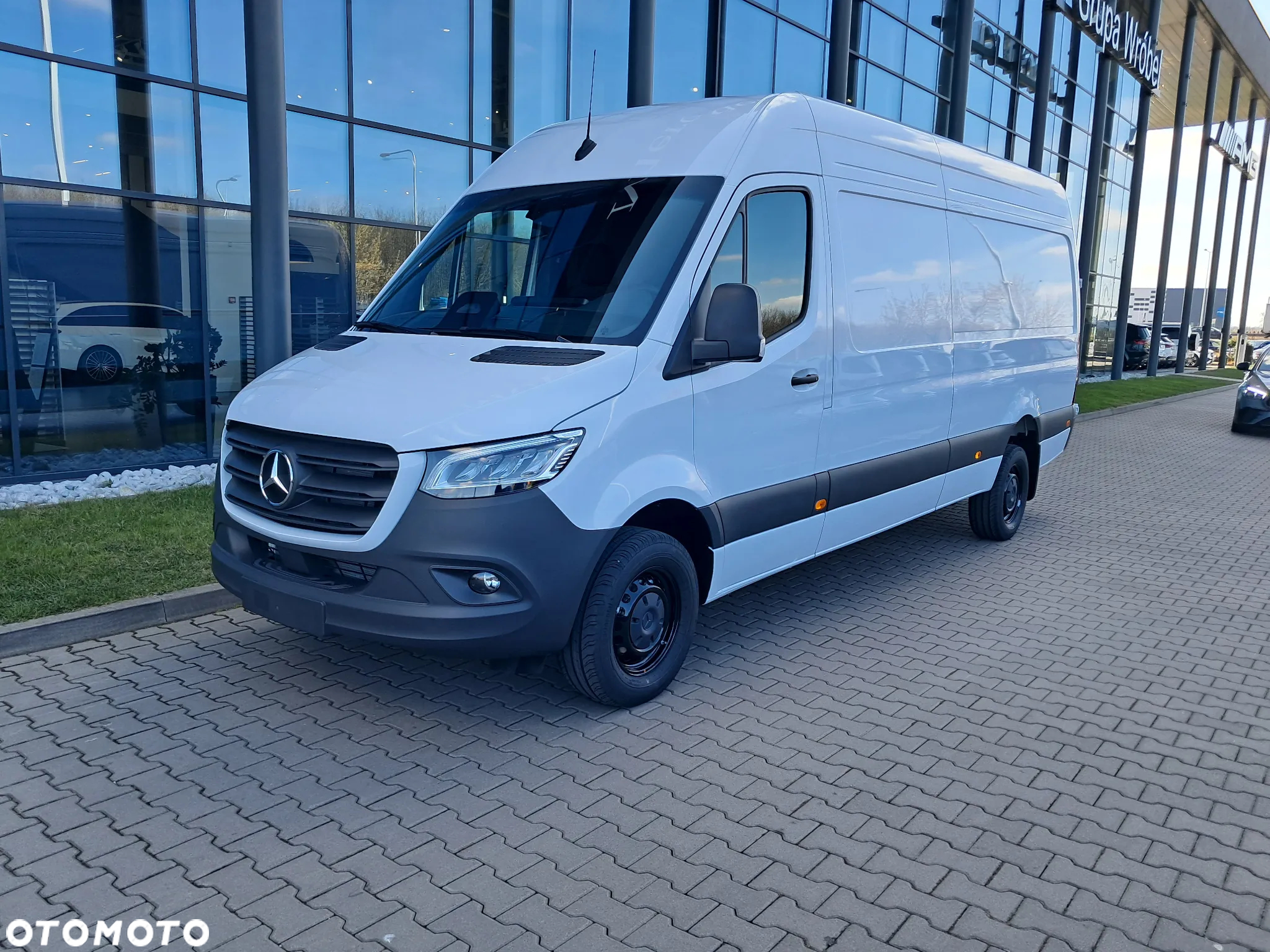 Mercedes-Benz Sprinter 317 CDI Furgon PRO długi 4325 mm L3H2 - 2