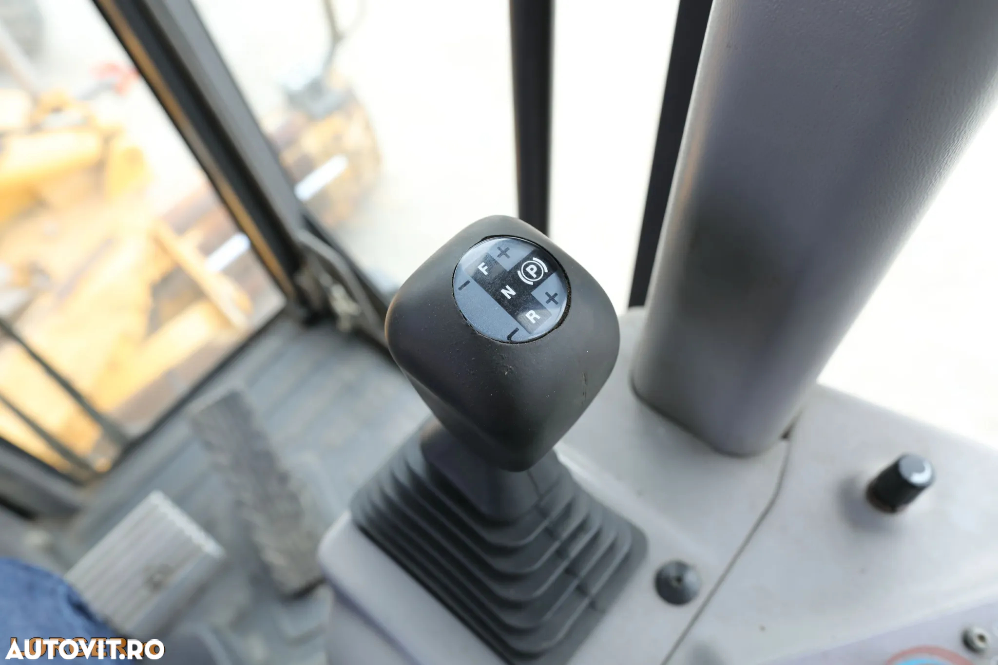 Volvo G930 - 19