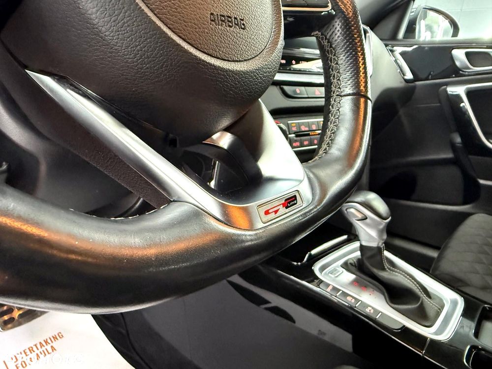 Kia ProCeed 1.4 T-GDI DCT7 OPF GT LINE - 19