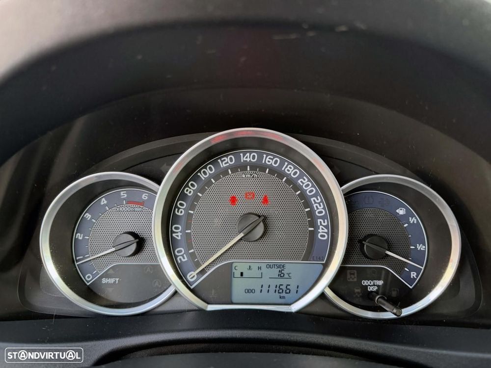 Toyota Auris 1.4 D-4D Exclusive - 33